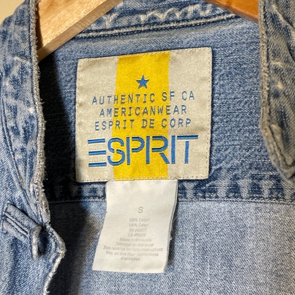 Blue Denim Jacket With Toggle Closures - image 3